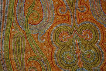 Antique Paisley 15-17