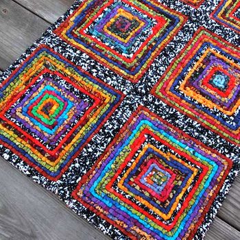 Locker Hooking Workshop with Guest Teacher Theresa Pulido August 21 2015
