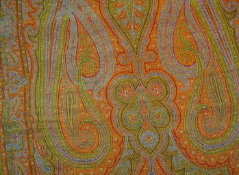 Antique Paisley 15-17