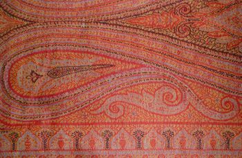 Antique Paisley 15-0