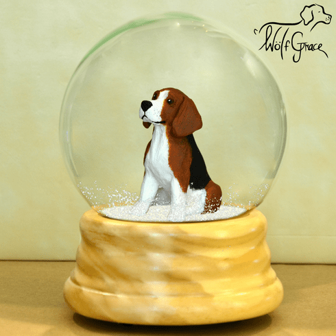 Beagle Snowglobe / Red Heart Glitterglobe