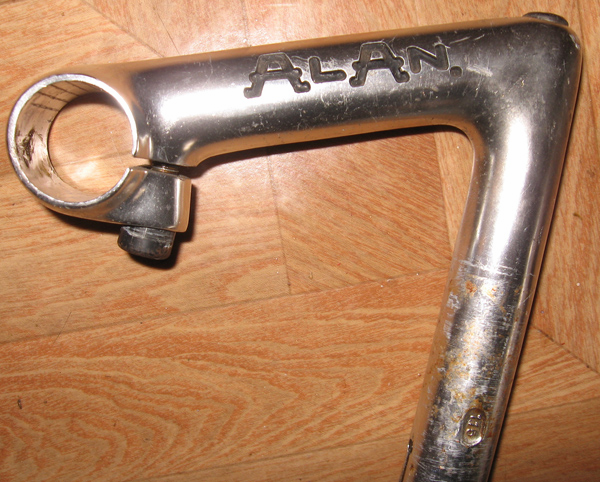 3ttt Alan Pantographed stem