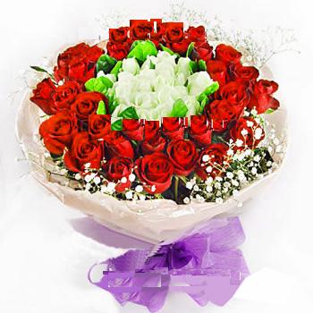 30 red roses and white flowers