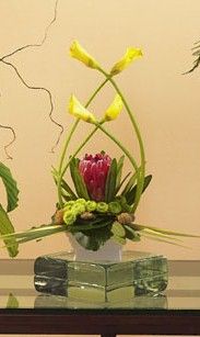 Calla Lily Arrangement