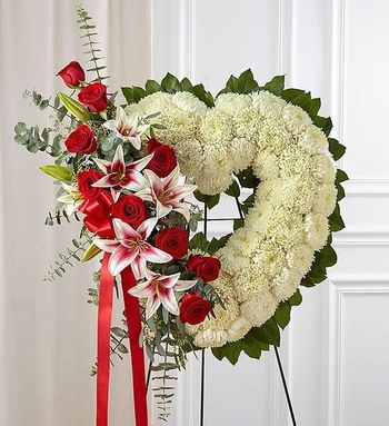 Funeral Hearts Wreaths / Hoa Tang Cắm theo dạng Trái Tim Funeral Hearts Wreaths / Hoa Tang Cắm theo dạng Trái Tim