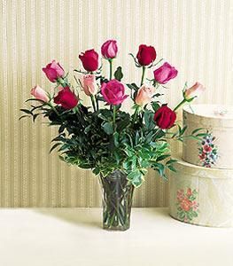 Long-stemmed Mixed Roses Arrangement