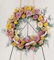 Mixed rose wrearth sympathy