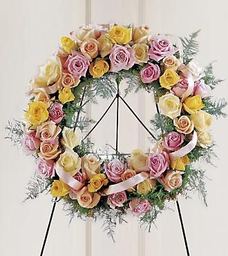 Mixed rose wrearth sympathy