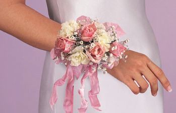 Pink Spay Rose Wristlet