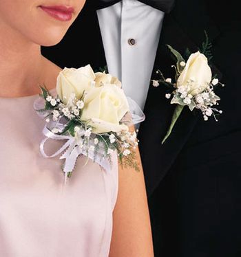 Rose Corsage With Baby's Breath