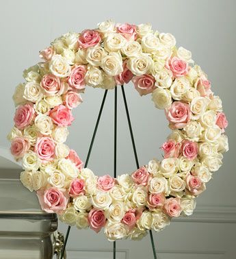 Rose Standing Wreath 