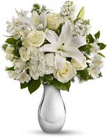 Shimmering White Bouquet Flowers Shimmering White Bouquet Flowers