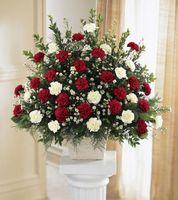 Sympathy traditional arrangement