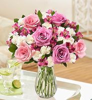 Vibrant Bouquet for Mom 