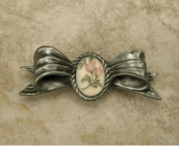 Bow W/Stone Large Pewter Cabinet Knob/Pull