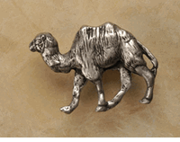 Camel Pewter Cabinet Knob/Pull (Left Facing)