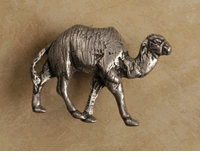 Camel Pewter Cabinet Knob/Pull (Right Facing)