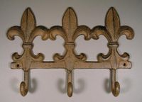 Cast Iron Fleur De Lis Triple Wall Hook