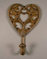 Cast Iron Victorian Style Heart Hook