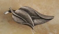 Double Leaves Large Pewter Cabinet Knob/Pull