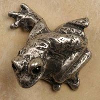 Frog Cabinet Knob/Pull In Pewter