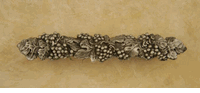 Grape Cabinet Pull In Pewter