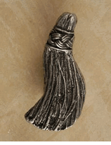 Medium Tassel Pewter Cabinet Knob/Pull (Left Facing)