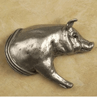 Pig Cabinet Kno/Pull In Pewter (Facing Right)