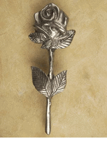 Rose W/Stem & Leaves Cabinet Pull In Pewter