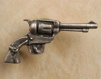 Six-Shooter Gun Pewter Cabinet Knob/Pull (Right Face)