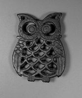 Small Owl Cast Iron Trivet