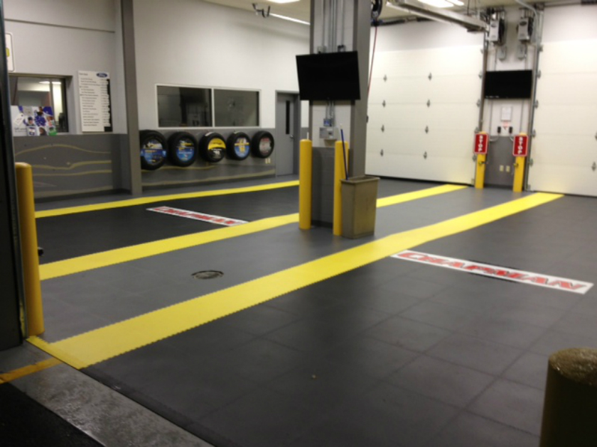 Heavy Duty Interlocking Garage Flooring Tiles Armor Garage