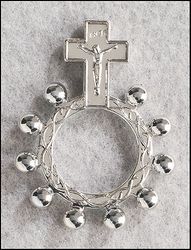 Crucifix Finger Rosary Ring" itemprop="image