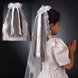 Susan - Bow Style Communion Veil" itemprop="image