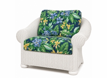 Lloyd Flanders Casa Grande Chair and a Half Cushions