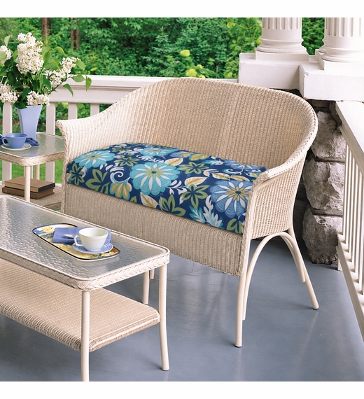 Lloyd Flanders Heirloom Loveseat Replacement Cushions Set