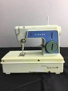 Singer Childs Toy Touch & Sew 67A3
