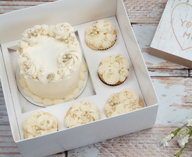 Bento Box - 8 Cupcakes Pink - Cake Decor & Baking Supplies