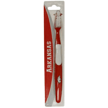 A great way to show off your team spirit! Our licensed toothbrushes have opposing angled bristles to reach between teeth with each forward and backward stroke. The extended tip accesses hard-to-reach areas of the mouth. Cool Arkansas Razorbacks graphics and colors.