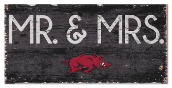 Arkansas Razorbacks Mr & Mrs Sign