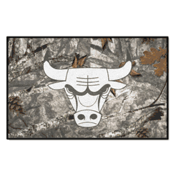 Chicago Bulls Camo Starter Mat Accent Rug - 19in. x 30in.