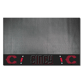 Cincinnati Reds Vinyl Grill Mat - 26in. x 42in.
