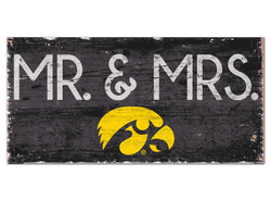 Iowa Hawkeyes Mr & Mrs Sign