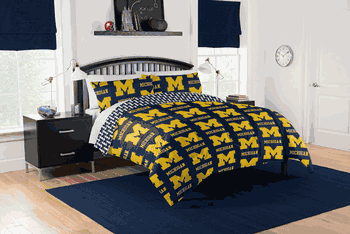 NCAA Michigan Wolverines Rotary Queen Bed In A Bag Set