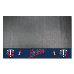 Minnesota Twins Vinyl Grill Mat - 26in. x 42in.