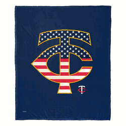 MLB Minnesota Twins Celebrate Series Silk Touch Throw