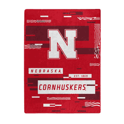 Nebraska Cornhuskers Digitize Raschel Plush Throw Blanket