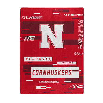 Nebraska Cornhuskers Digitize Raschel Plush Throw Blanket