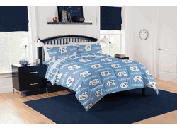 NCAA North Carolina Tar Heels Rotary Queen Bed In North Carolina Tar Heels Bag Set