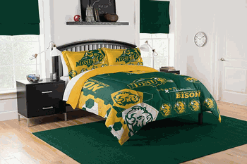 NCAA North Dakota State Hexagon Take F/Q Comforter Set